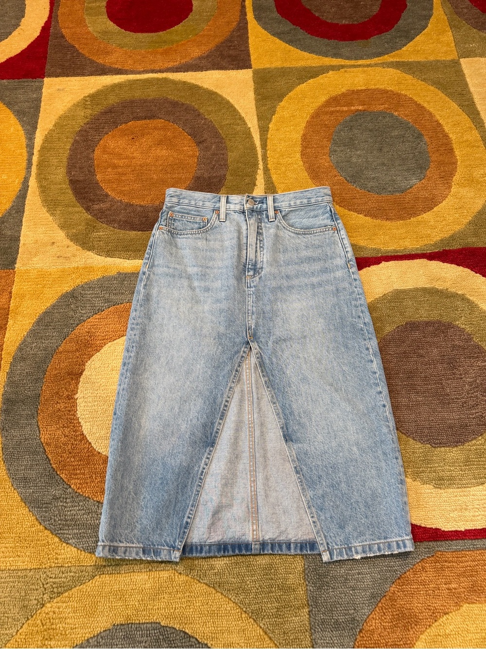 Aritzia Denim Forum The 90’s Halle Skirt High Rise Denim Midi Skirt 27 Waist